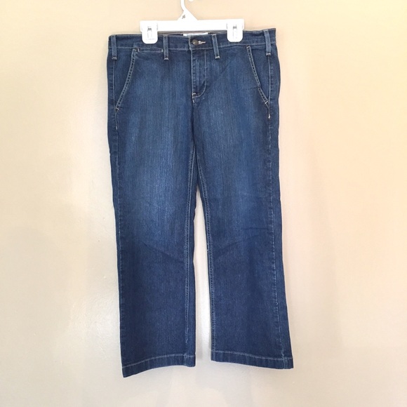 Old Navy Pants - Old Navy Low Waist Stretch Capri Jeans Size 8